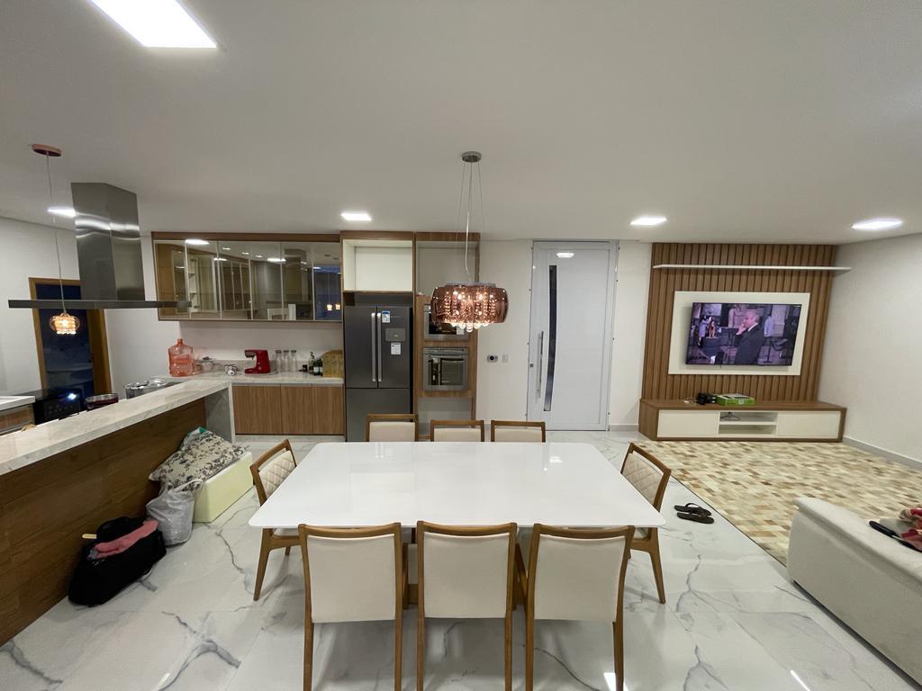 Casa à venda com 3 quartos, 2 suítes, 4 vagas e 187m² no Thermas de Santa Barbara, Águas de Santa Bárbara (SP) — foto 2 de 28