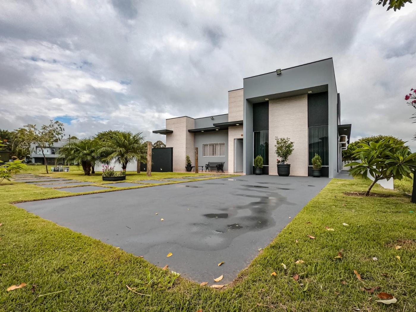 Casa à venda com 3 quartos, 1 suíte, 2 vagas e 165m² no Thermas de Santa Barbara, Águas de Santa Bárbara (SP) — foto 2 de 30