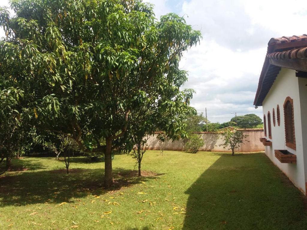 Casa à venda com 3 quartos, 1 suíte, 3 vagas e 250m² no Santa Barbara Resort Residence, Águas de Santa Bárbara (SP) — foto 2 de 30