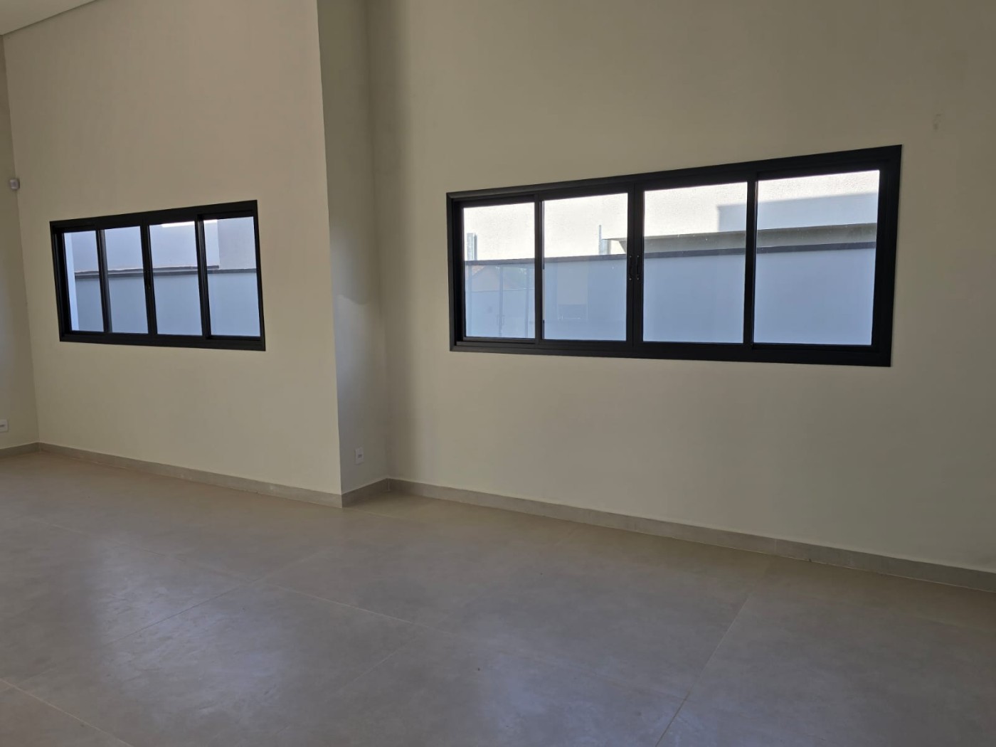 Casa à venda com 3 quartos, 3 suítes, 4 vagas e 143m² no Santa Barbara Resort Residence, Águas de Santa Bárbara (SP) — foto 8 de 30