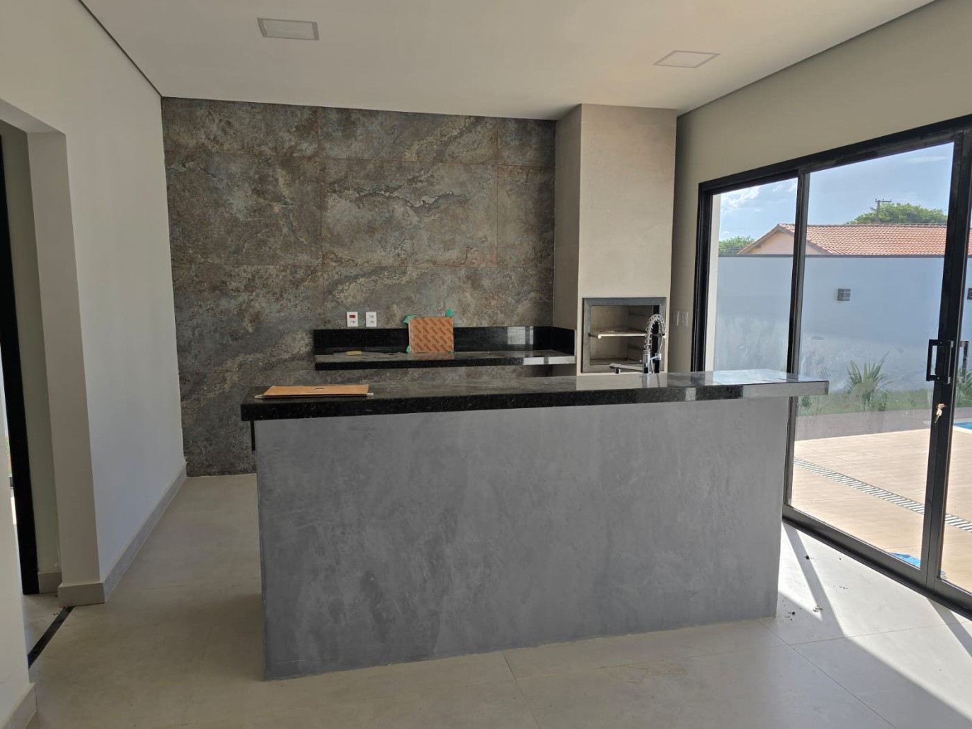 Casa à venda com 3 quartos, 3 suítes, 4 vagas e 143m² no Santa Barbara Resort Residence, Águas de Santa Bárbara (SP) — foto 3 de 30