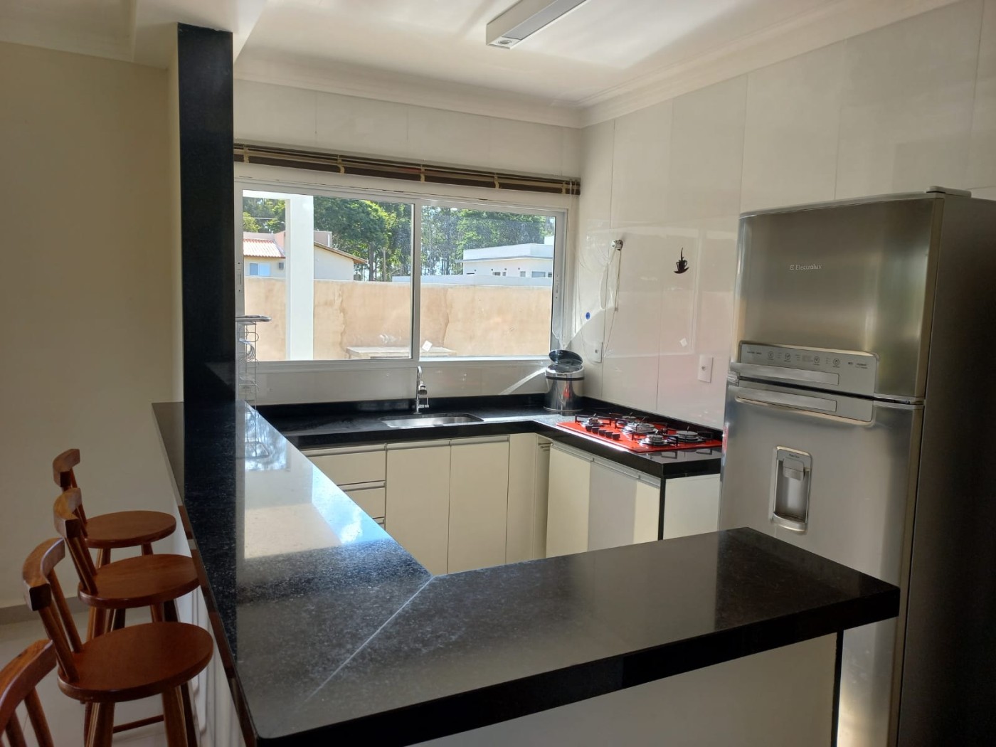 Casa à venda com 3 quartos, 3 banheiros, 2 vagas e 141m² no Santa Barbara Resort Residence, Águas de Santa Bárbara (SP) — foto 4 de 30