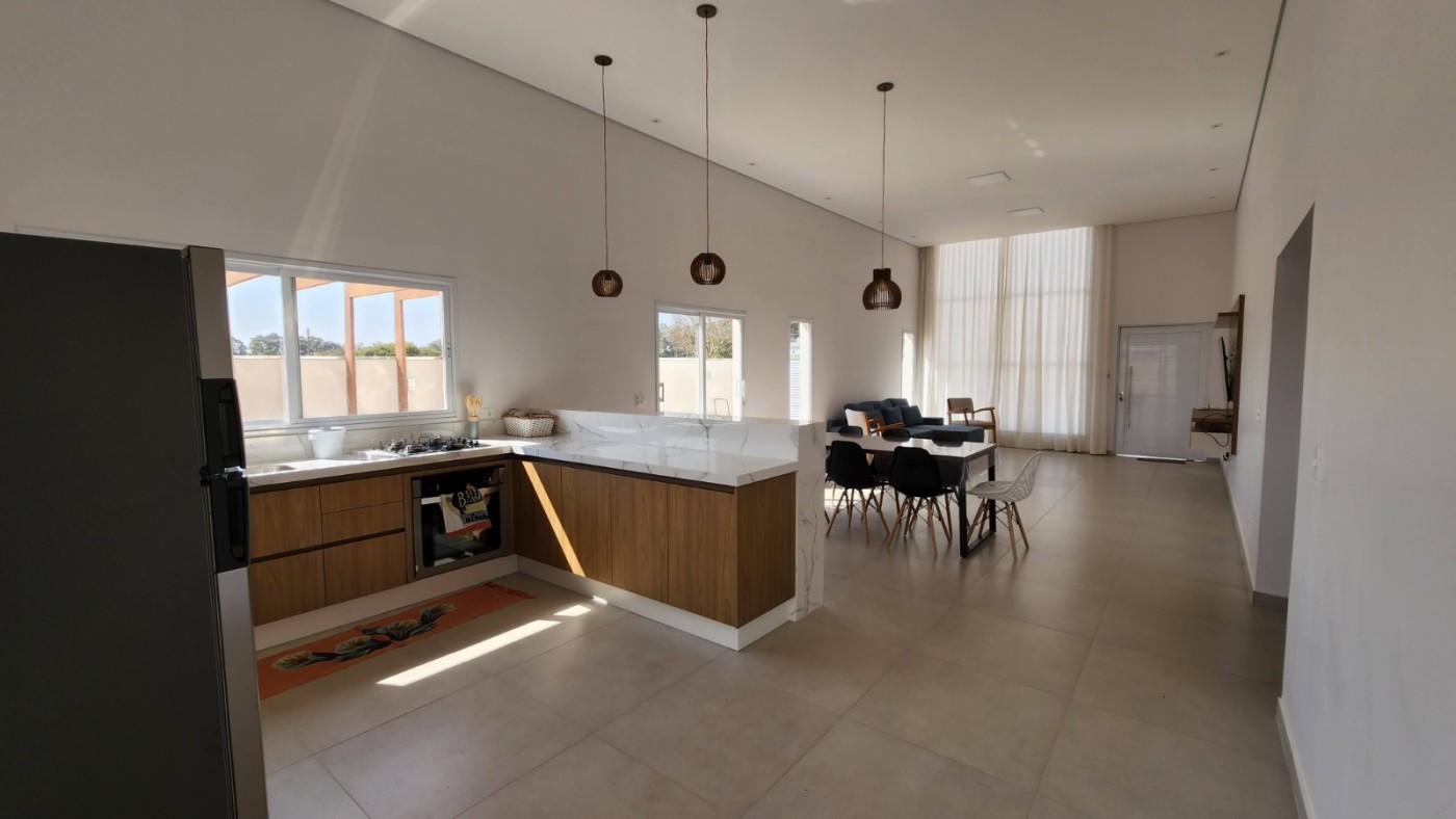 Casa à venda com 3 quartos, 2 suítes, 4 vagas e 175m² no Santa Barbara Resort Residence, Águas de Santa Bárbara (SP) — foto 24 de 30