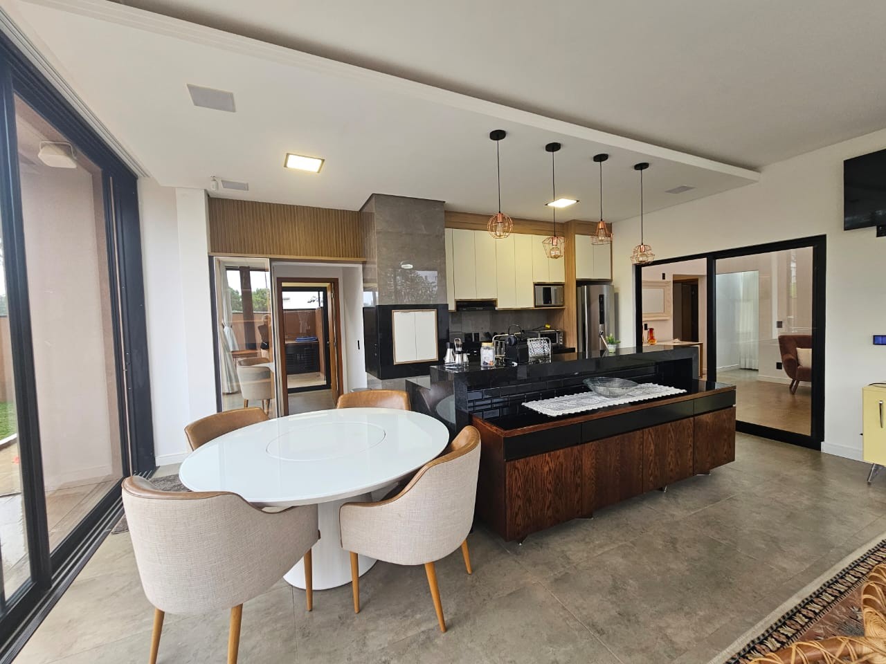 Casa à venda com 3 quartos, 1 suíte, 6 vagas e 190m² no Thermas de Santa Bárbara Gleba I, Águas de Santa Bárbara (SP) — foto 10 de 30